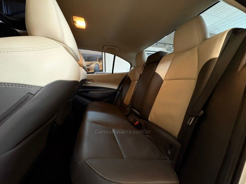 TOYOTA COROLLA 1.8 ALTIS PREMIUM 16V HÍBRIDO 2020/2020 AUTOGRIF MOTORS CAMPO BOM / Carros no Vale
