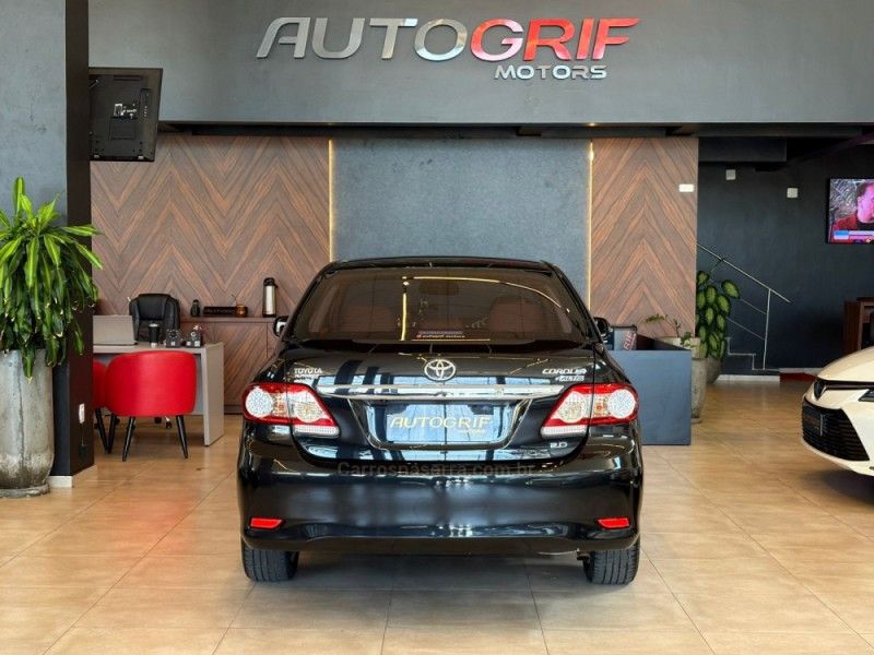 TOYOTA COROLLA 2.0 ALTIS 16V 2014/2014 AUTOGRIF MOTORS CAMPO BOM / Carros no Vale