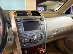 TOYOTA COROLLA 2.0 ALTIS 16V 2014/2014 AUTOGRIF MOTORS CAMPO BOM / Carros no Vale