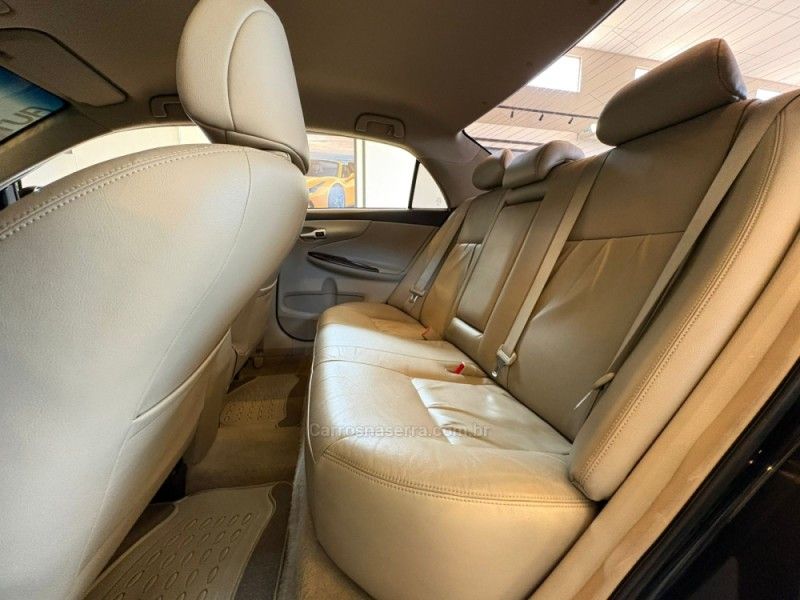 TOYOTA COROLLA 2.0 ALTIS 16V 2014/2014 AUTOGRIF MOTORS CAMPO BOM / Carros no Vale