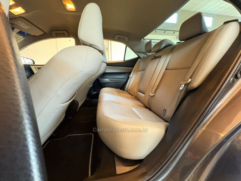 TOYOTA COROLLA 2.0 XEI 16V 2016/2016 AUTOGRIF MOTORS CAMPO BOM / Carros no Vale TOYOTA COROLLA 2.0 XEI 16V 2016/2016 AUTOGRIF MOTORS CAMPO BOM / Carros no Vale