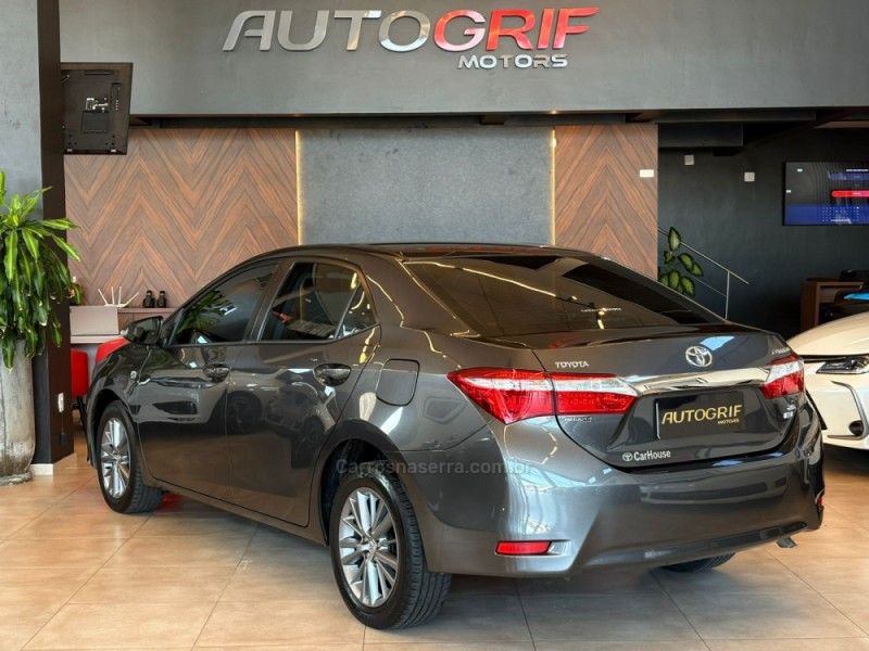 TOYOTA COROLLA 2.0 XEI 16V 2016/2016 AUTOGRIF MOTORS CAMPO BOM / Carros no Vale TOYOTA COROLLA 2.0 XEI 16V 2016/2016 AUTOGRIF MOTORS CAMPO BOM / Carros no Vale