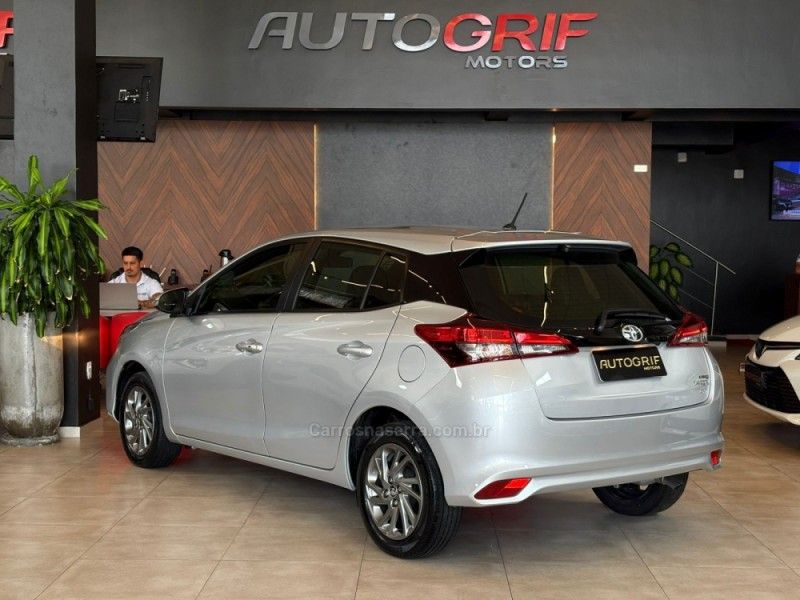 TOYOTA YARIS 1.5 XS 16V 2023/2023 AUTOGRIF MOTORS CAMPO BOM / Carros no Vale