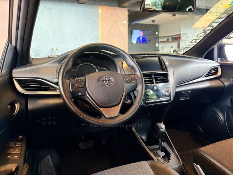 TOYOTA YARIS 1.5 XS 16V 2023/2023 AUTOGRIF MOTORS CAMPO BOM / Carros no Vale