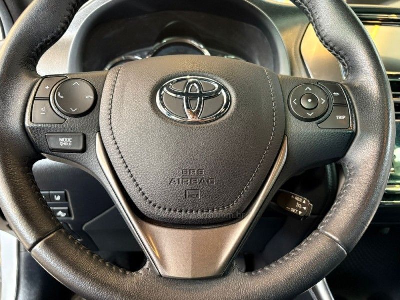 TOYOTA YARIS 1.5 XS CONNECT 16V 2023/2023 AUTOGRIF MOTORS CAMPO BOM / Carros no Vale