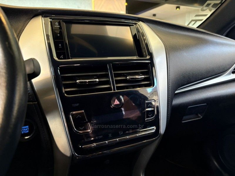 TOYOTA YARIS 1.5 XS CONNECT 16V 2023/2023 AUTOGRIF MOTORS CAMPO BOM / Carros no Vale