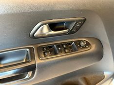 VOLKSWAGEN AMAROK 3.0 V6 TDI HIGHLINE CD 4MOTION 2018/2018 AUTOGRIF MOTORS CAMPO BOM / Carros no Vale