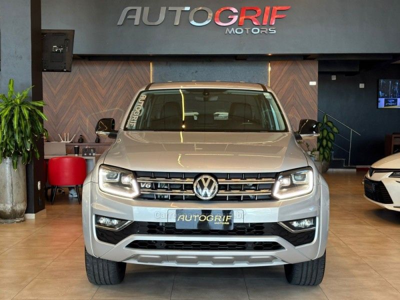 VOLKSWAGEN AMAROK 3.0 V6 TDI HIGHLINE CD 4MOTION 2018/2018 AUTOGRIF MOTORS CAMPO BOM / Carros no Vale