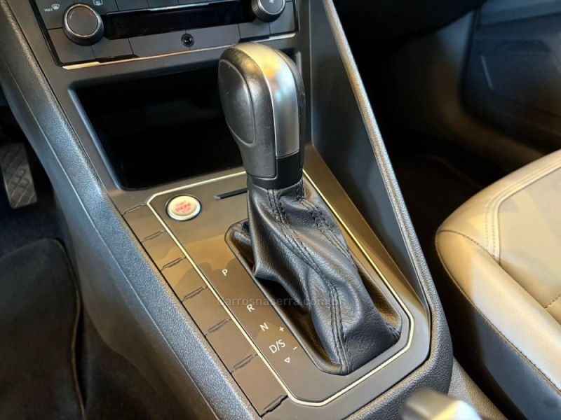 VOLKSWAGEN NIVUS 1.0 TSI HIGHLINE 2021/2021 AUTOGRIF MOTORS CAMPO BOM / Carros no Vale