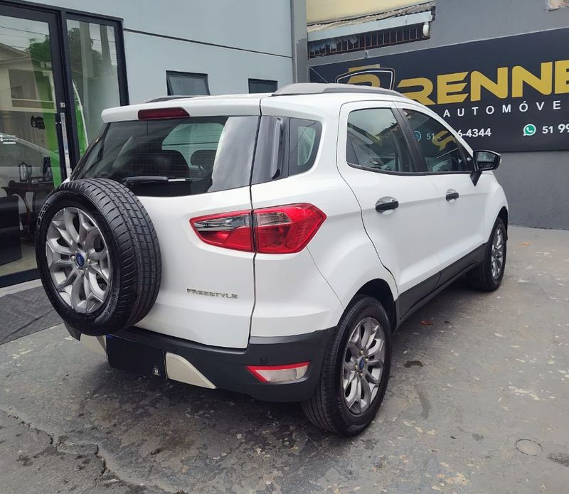 Ford EcoSport FREESTYLE 1.6 16V 2014/2015 RENNER AUTOMÓVEIS LAJEADO / Carros no Vale