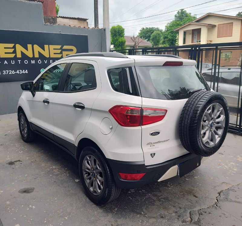 Ford EcoSport FREESTYLE 1.6 16V 2014/2015 RENNER AUTOMÓVEIS LAJEADO / Carros no Vale