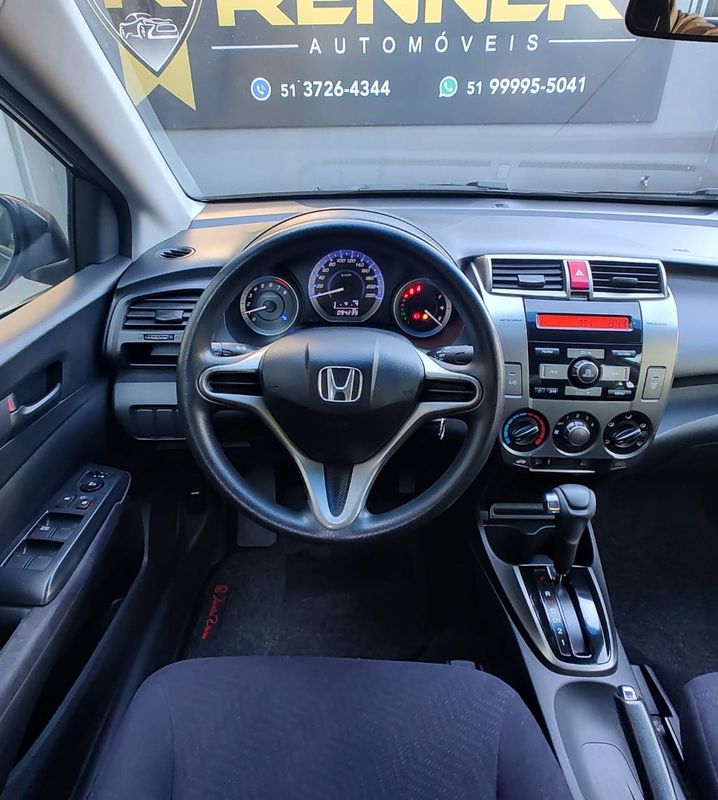 Honda CITY Sedan LX 1.5 16V 2013/2013 RENNER AUTOMÓVEIS LAJEADO / Carros no Vale