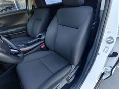 Honda HR-V EX 1.8 Flexone 16V 2017/2018 RENNER AUTOMÓVEIS LAJEADO / Carros no Vale