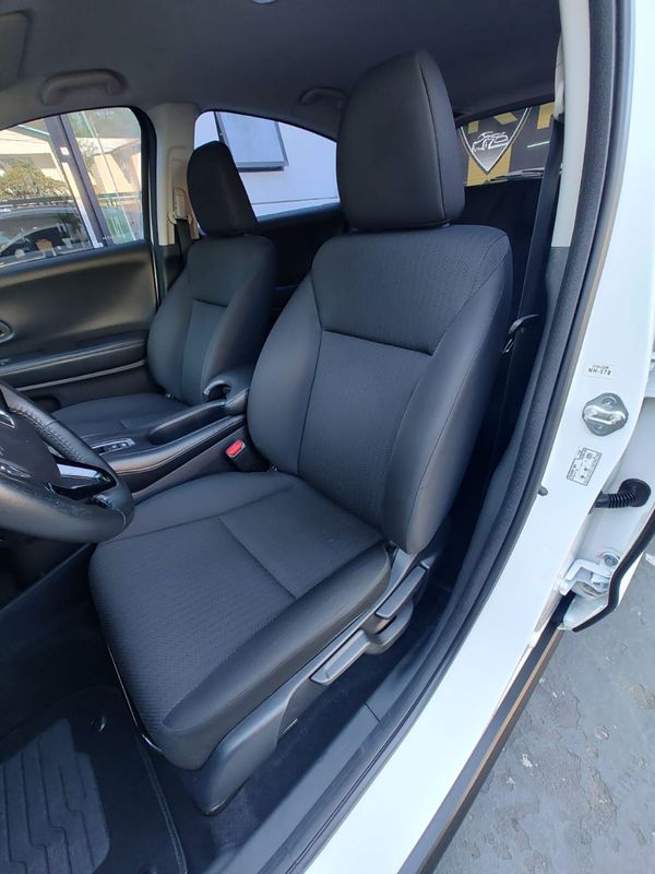 Honda HR-V EX 1.8 Flexone 16V 2017/2018 RENNER AUTOMÓVEIS LAJEADO / Carros no Vale