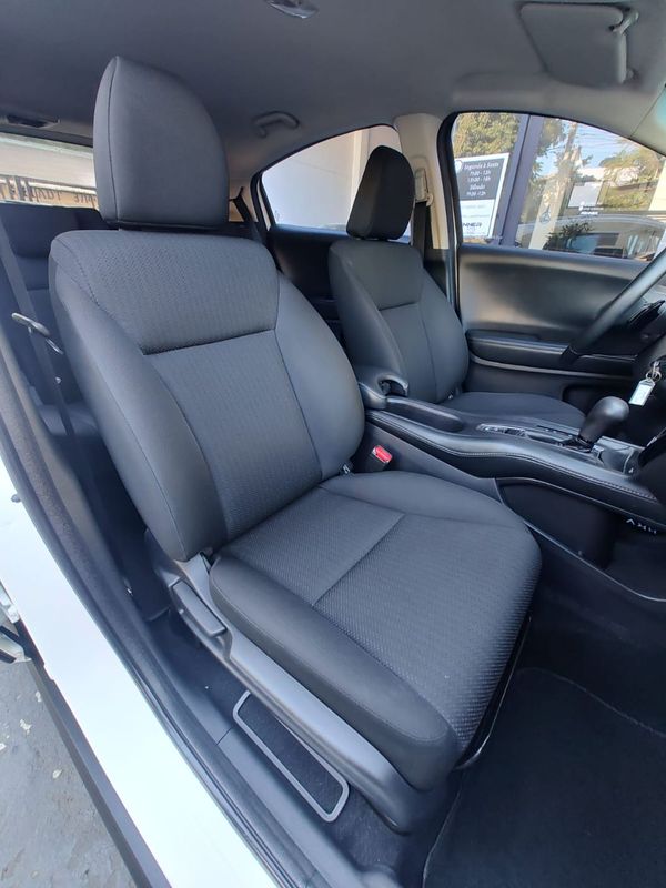 Honda HR-V EX 1.8 Flexone 16V 2017/2018 RENNER AUTOMÓVEIS LAJEADO / Carros no Vale