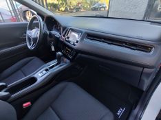 Honda HR-V EX 1.8 Flexone 16V 2017/2018 RENNER AUTOMÓVEIS LAJEADO / Carros no Vale