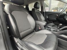 Hyundai Ix35 GL 2.0 16V 2WD 2016/2017 RENNER AUTOMÓVEIS LAJEADO / Carros no Vale