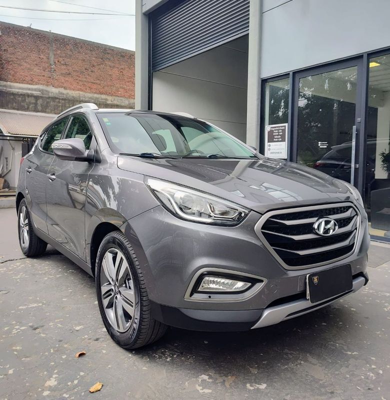 Hyundai Ix35 GL 2.0 16V 2WD 2016/2017 RENNER AUTOMÓVEIS LAJEADO / Carros no Vale Hyundai Ix35 GL 2.0 16V 2WD 2016/2017 RENNER AUTOMÓVEIS LAJEADO / Carros no Vale