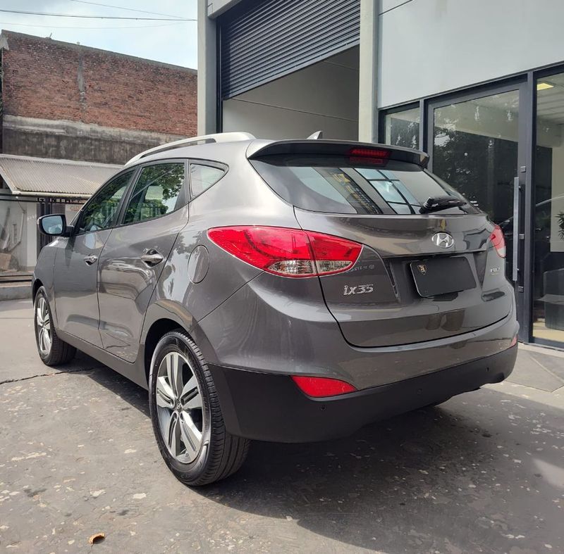 Hyundai Ix35 GL 2.0 16V 2WD 2016/2017 RENNER AUTOMÓVEIS LAJEADO / Carros no Vale Hyundai Ix35 GL 2.0 16V 2WD 2016/2017 RENNER AUTOMÓVEIS LAJEADO / Carros no Vale