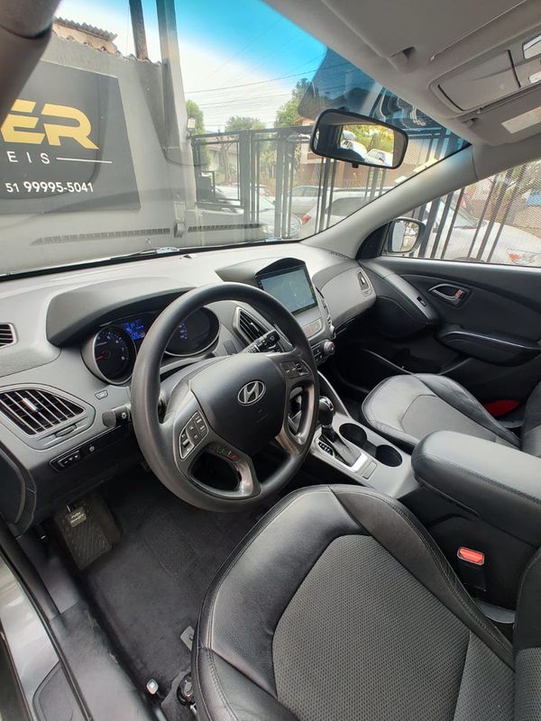 Hyundai Ix35 GL 2.0 16V 2WD 2016/2017 RENNER AUTOMÓVEIS LAJEADO / Carros no Vale Hyundai Ix35 GL 2.0 16V 2WD 2016/2017 RENNER AUTOMÓVEIS LAJEADO / Carros no Vale