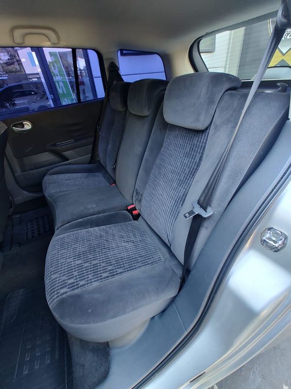 Renault Megane Grand Tour Dynam Hi 1.6 16V 2010/2011 RENNER AUTOMÓVEIS LAJEADO / Carros no Vale