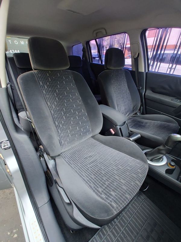 Renault Megane Grand Tour Dynam Hi 1.6 16V 2010/2011 RENNER AUTOMÓVEIS LAJEADO / Carros no Vale