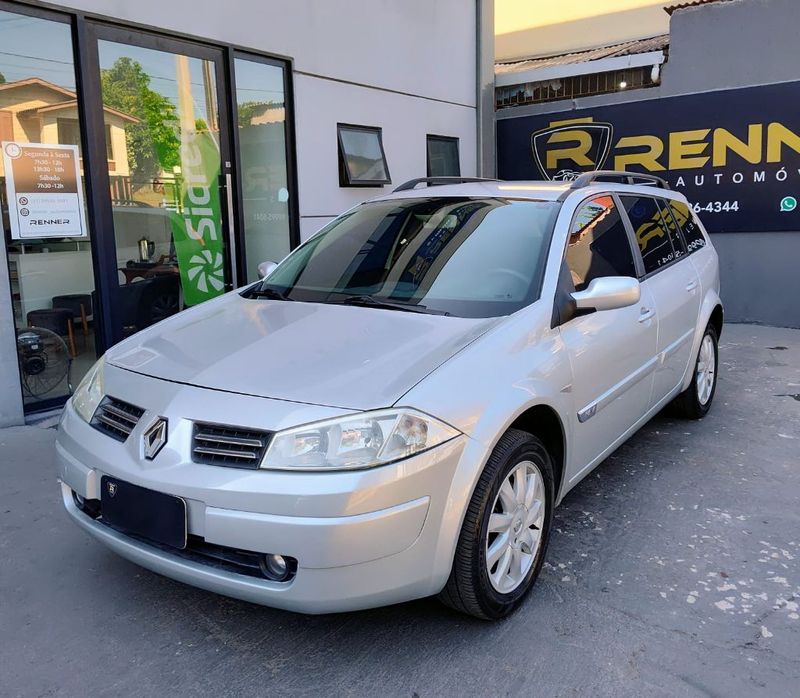 Renault Megane Grand Tour Dynam Hi 1.6 16V 2010/2011 RENNER AUTOMÓVEIS LAJEADO / Carros no Vale