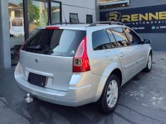 Renault Megane Grand Tour Dynam Hi 1.6 16V 2010/2011 RENNER AUTOMÓVEIS LAJEADO / Carros no Vale