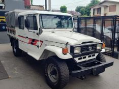 Toyota Band.Picape CD Chassi Longo 1999/2000 RENNER AUTOMÓVEIS LAJEADO / Carros no Vale