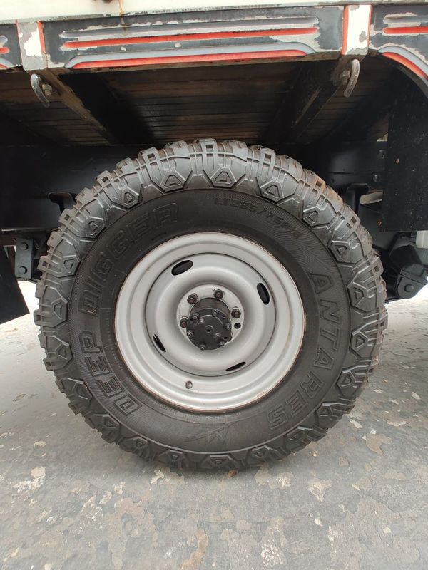 Toyota Band.Picape CD Chassi Longo 1999/2000 RENNER AUTOMÓVEIS LAJEADO / Carros no Vale