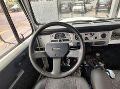 Toyota Band.Picape CD Chassi Longo 1999/2000 RENNER AUTOMÓVEIS LAJEADO / Carros no Vale