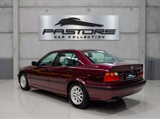 BMW 328i 2.8 SEDAN 24V 1996/1996 PASTORE CAR COLLECTION BENTO GONÇALVES / Carros no Vale