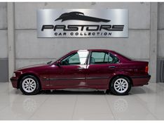 BMW 328i 2.8 SEDAN 24V 1996/1996 PASTORE CAR COLLECTION BENTO GONÇALVES / Carros no Vale