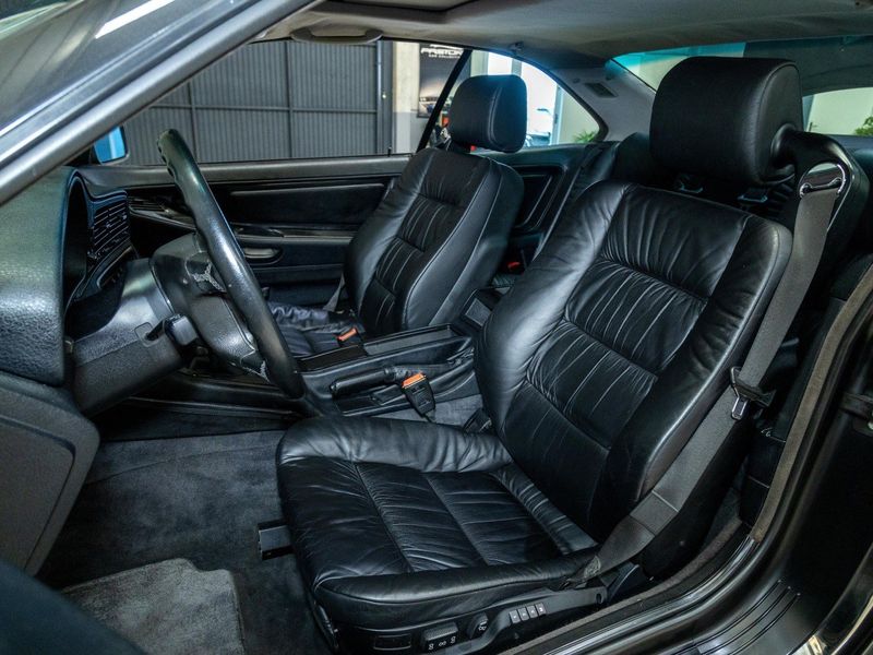 BMW 850Ci 5.0 COUPÉ V12 24V 1993/1993 PASTORE CAR COLLECTION BENTO GONÇALVES / Carros no Vale