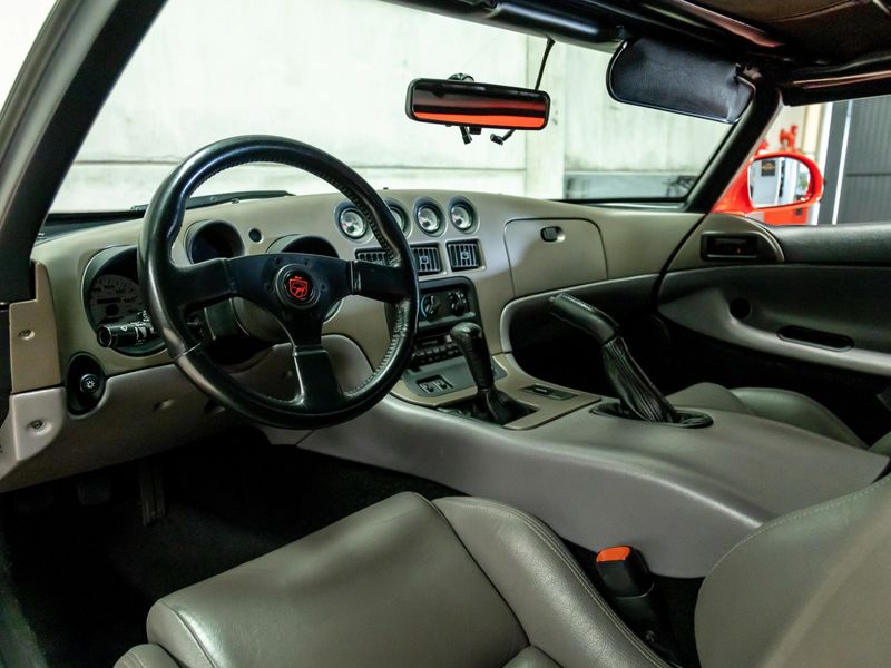 DODGE VIPER 8.0 RT-10 V10 1994/1994 PASTORE CAR COLLECTION BENTO GONÇALVES / Carros no Vale