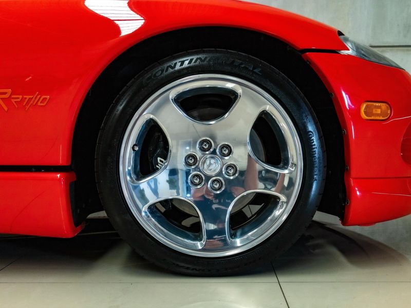 DODGE VIPER 8.0 RT-10 V10 1994/1994 PASTORE CAR COLLECTION BENTO GONÇALVES / Carros no Vale