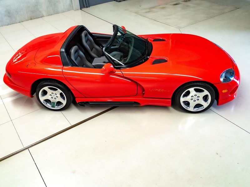DODGE VIPER 8.0 RT-10 V10 1994/1994 PASTORE CAR COLLECTION BENTO GONÇALVES / Carros no Vale