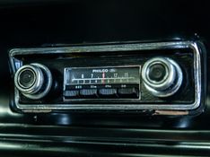 FORD MAVERICK SUPER LUXO COUPÉ V8 16V 1975/1975 PASTORE CAR COLLECTION BENTO GONÇALVES / Carros no Vale