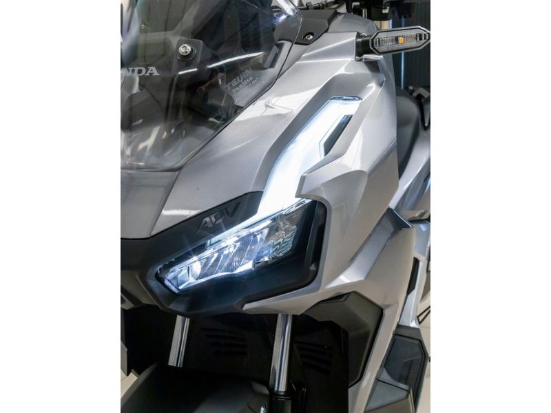 HONDA ADV 160 ADV 160 2025/2025 PASTORE CAR COLLECTION BENTO GONÇALVES / Carros no Vale