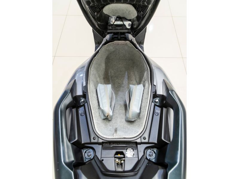 HONDA ADV 160 ADV 160 2025/2025 PASTORE CAR COLLECTION BENTO GONÇALVES / Carros no Vale