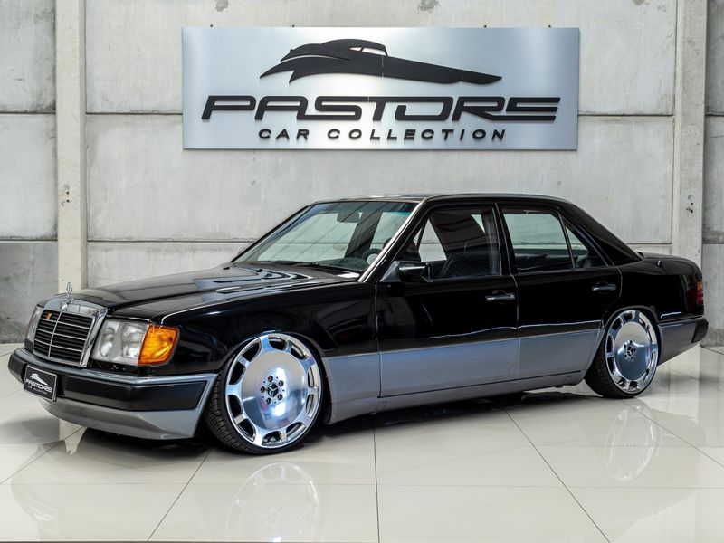 MERCEDES-BENZ E 200 2.0 CLASSIC 1993/1993 PASTORE CAR COLLECTION BENTO GONÇALVES / Carros no Vale