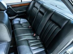 MERCEDES-BENZ E 200 2.0 CLASSIC 1993/1993 PASTORE CAR COLLECTION BENTO GONÇALVES / Carros no Vale