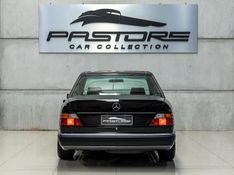 MERCEDES-BENZ E 200 2.0 CLASSIC 1993/1993 PASTORE CAR COLLECTION BENTO GONÇALVES / Carros no Vale