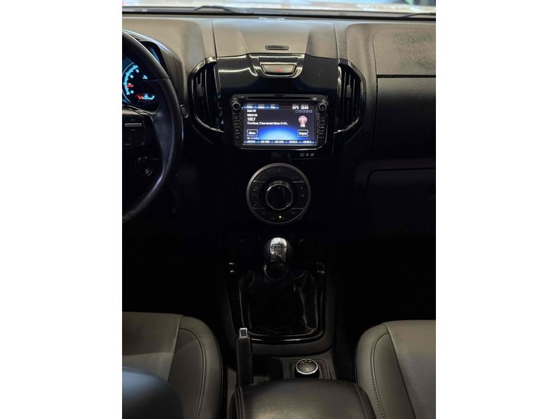 CHEVROLET S10 2.5 LTZ 4X4 CD 16V 2015/2015 LEHMEN VEÍCULOS VENÂNCIO AIRES / Carros no Vale