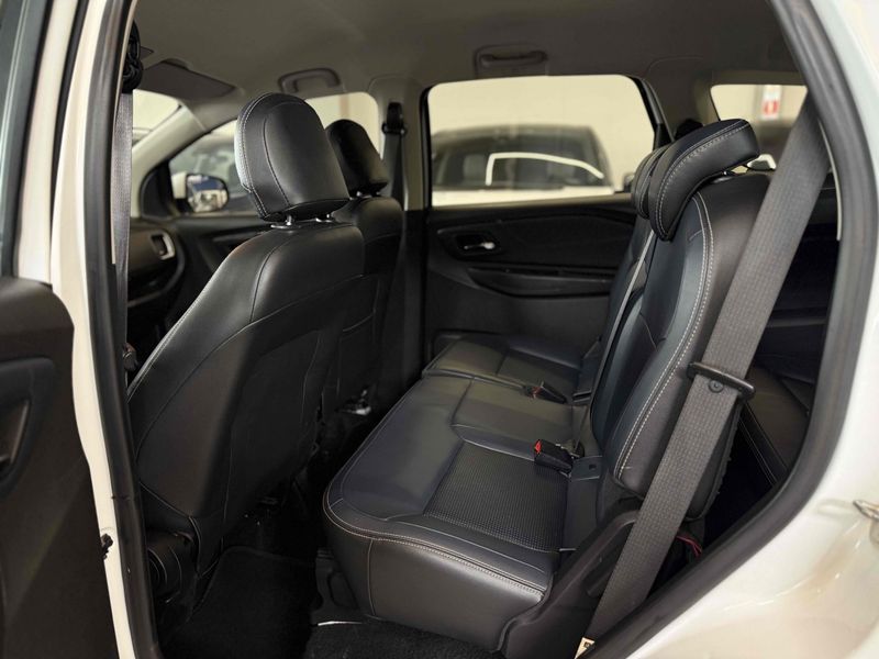 CHEVROLET SPIN 1.8 PREMIER 8V 2023/2024 LEHMEN VEÍCULOS VENÂNCIO AIRES / Carros no Vale