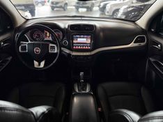 FIAT FREEMONT 2.4 PRECISION 16V 2014/2014 LEHMEN VEÍCULOS VENÂNCIO AIRES / Carros no Vale