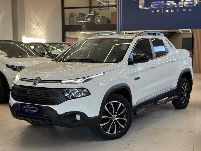 FIAT TORO 2.0 16V TURBO ULTRA 4WD AT9 2020/2020 LEHMEN VEÍCULOS VENÂNCIO AIRES / Carros no Vale