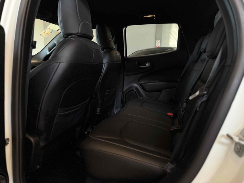 FIAT TORO 2.0 16V TURBO ULTRA 4WD AT9 2020/2020 LEHMEN VEÍCULOS VENÂNCIO AIRES / Carros no Vale