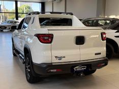 FIAT TORO 2.0 16V TURBO ULTRA 4WD AT9 2020/2020 LEHMEN VEÍCULOS VENÂNCIO AIRES / Carros no Vale