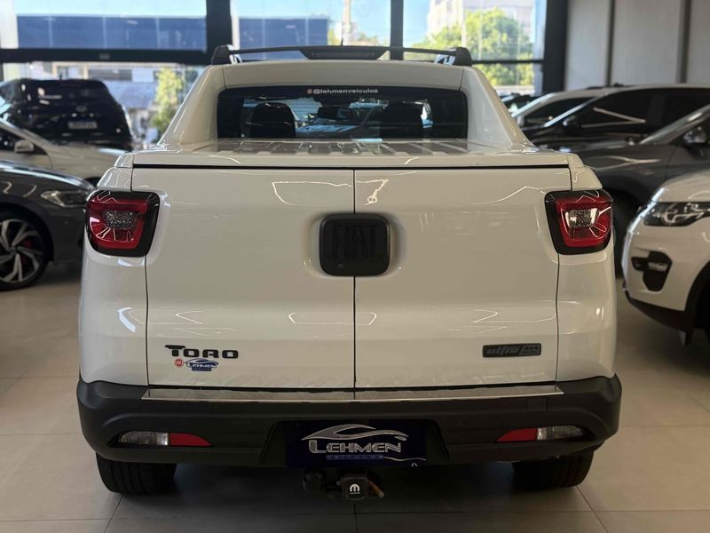 FIAT TORO 2.0 16V TURBO ULTRA 4WD AT9 2020/2020 LEHMEN VEÍCULOS VENÂNCIO AIRES / Carros no Vale
